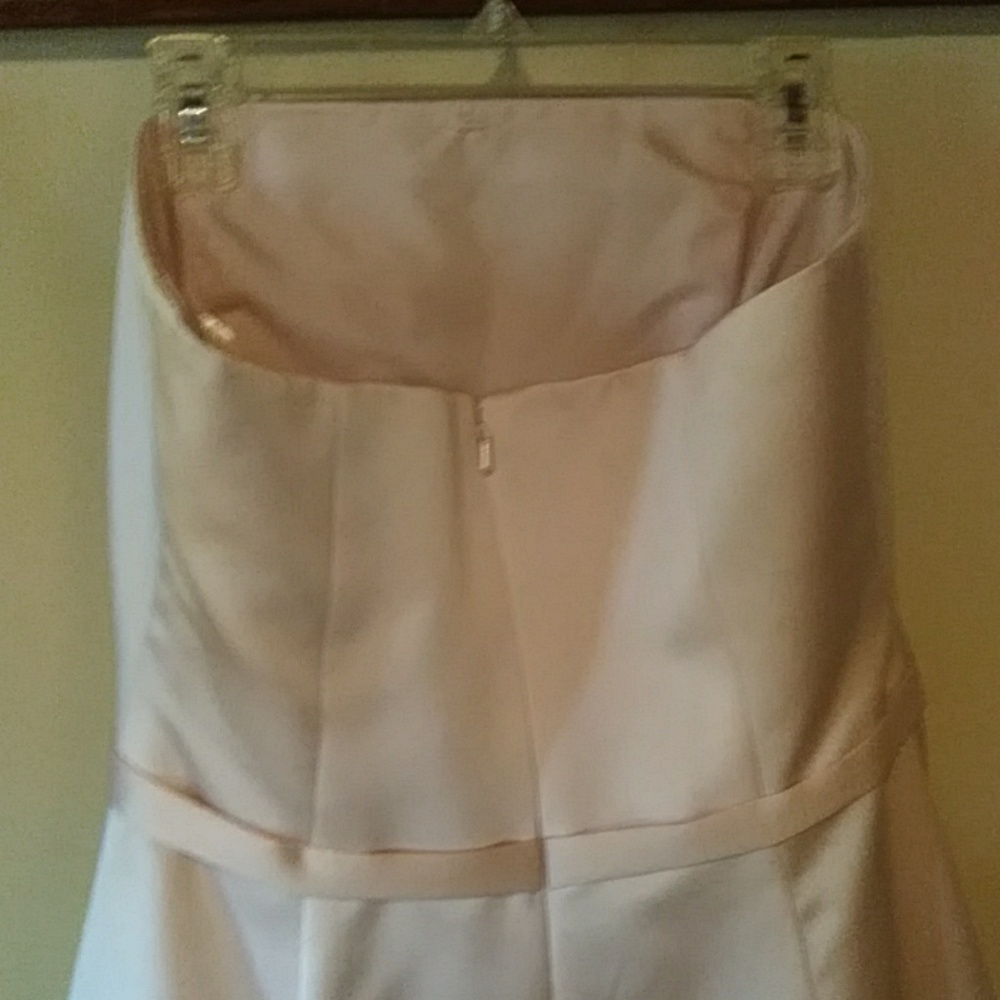 Dress - Picture 4 of 4